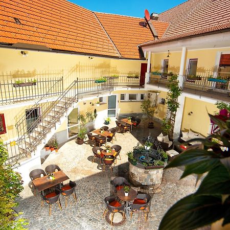 Romantikhotel Residenz Wachau Aggsbach ภายนอก รูปภาพ