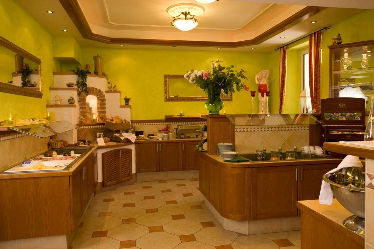 Romantikhotel Residenz Wachau Aggsbach ภายนอก รูปภาพ